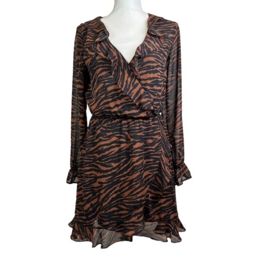 Divided sz 8 TigerStripe dress